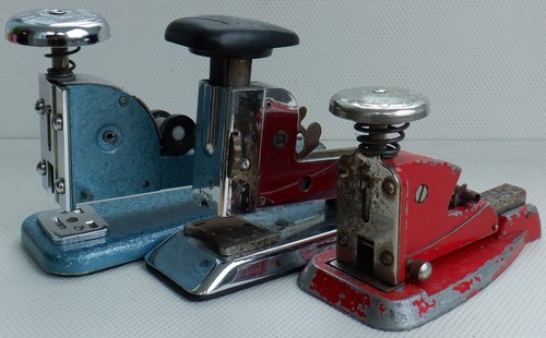 Vintage staplers vanguard - x,