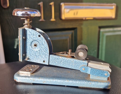 Vintage vanguard type - type, 4