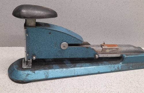 Vintage vanguard stapler - vanguard,